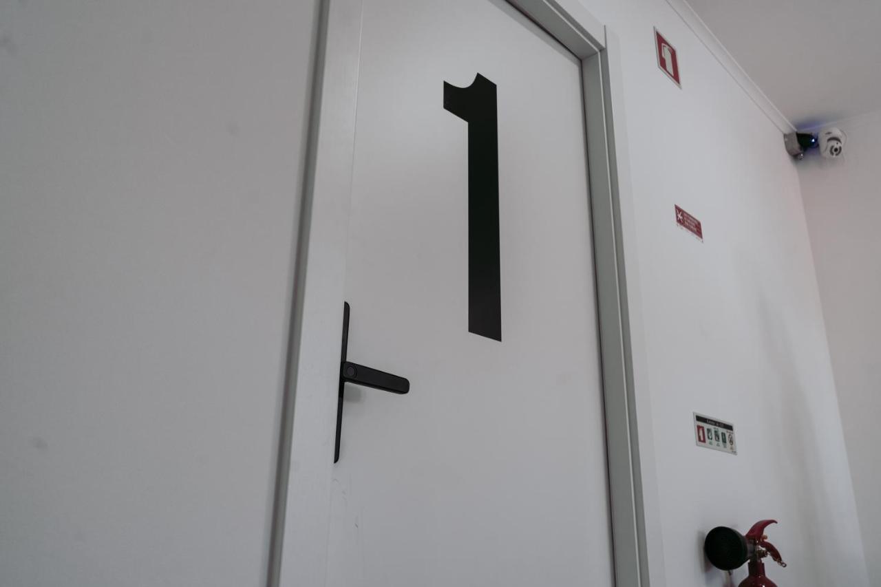 Hostel Middle Point Sardoal Exterior foto